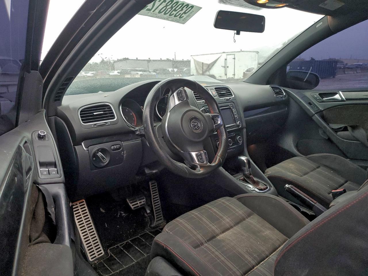 2012 VOLKSWAGEN GTI