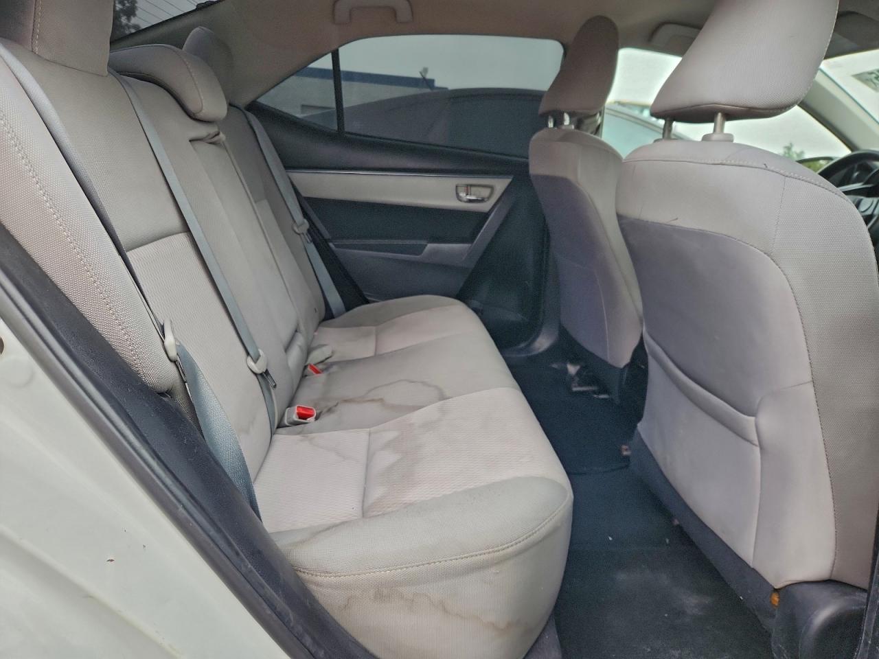 2015 TOYOTA COROLLA