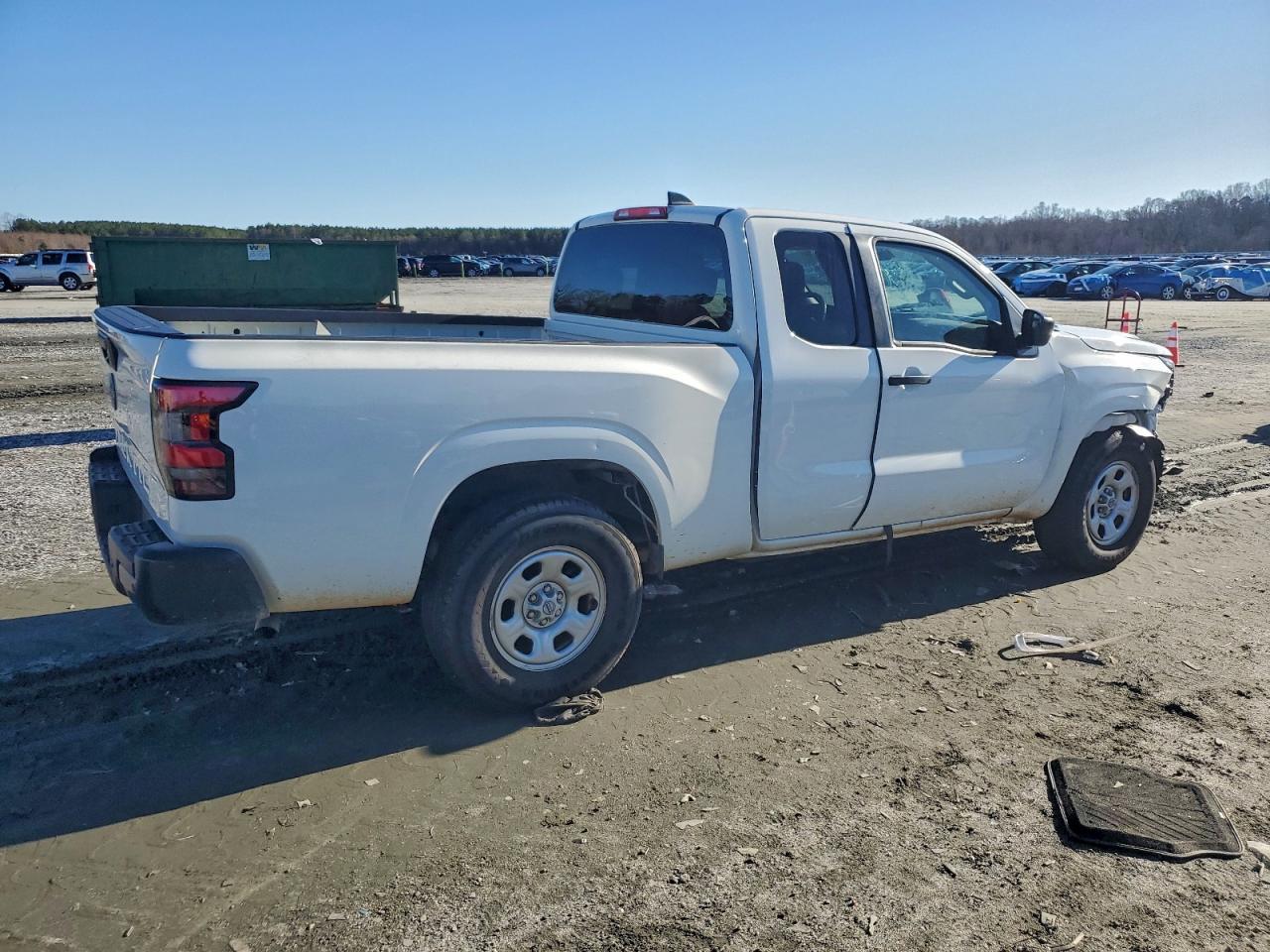 2023 NISSAN Frontier
