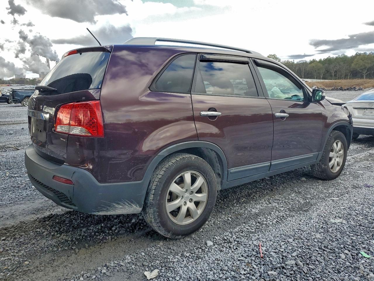 2011 KIA SORENTO