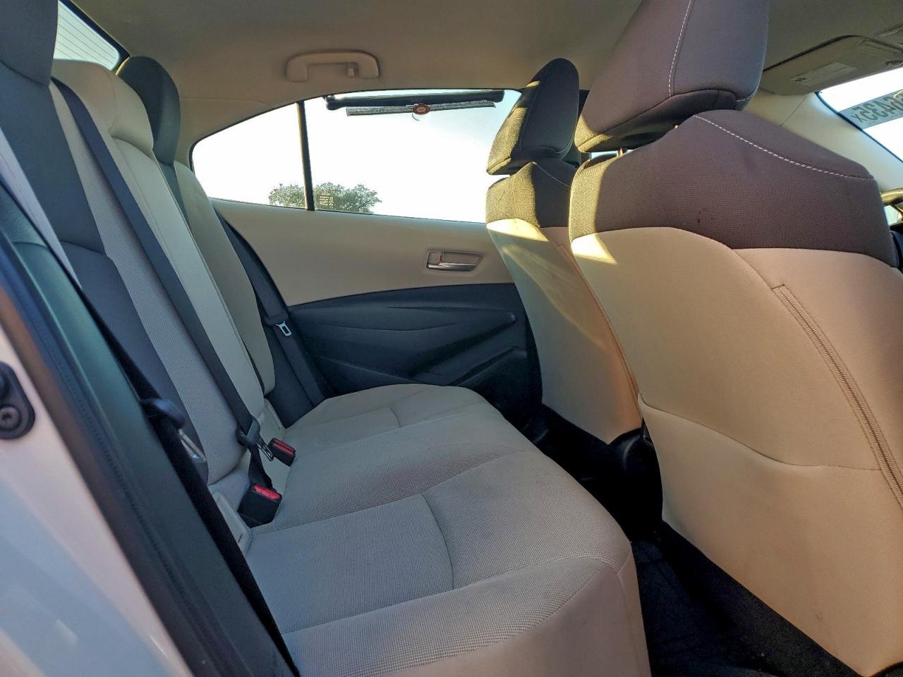 2021 TOYOTA COROLLA