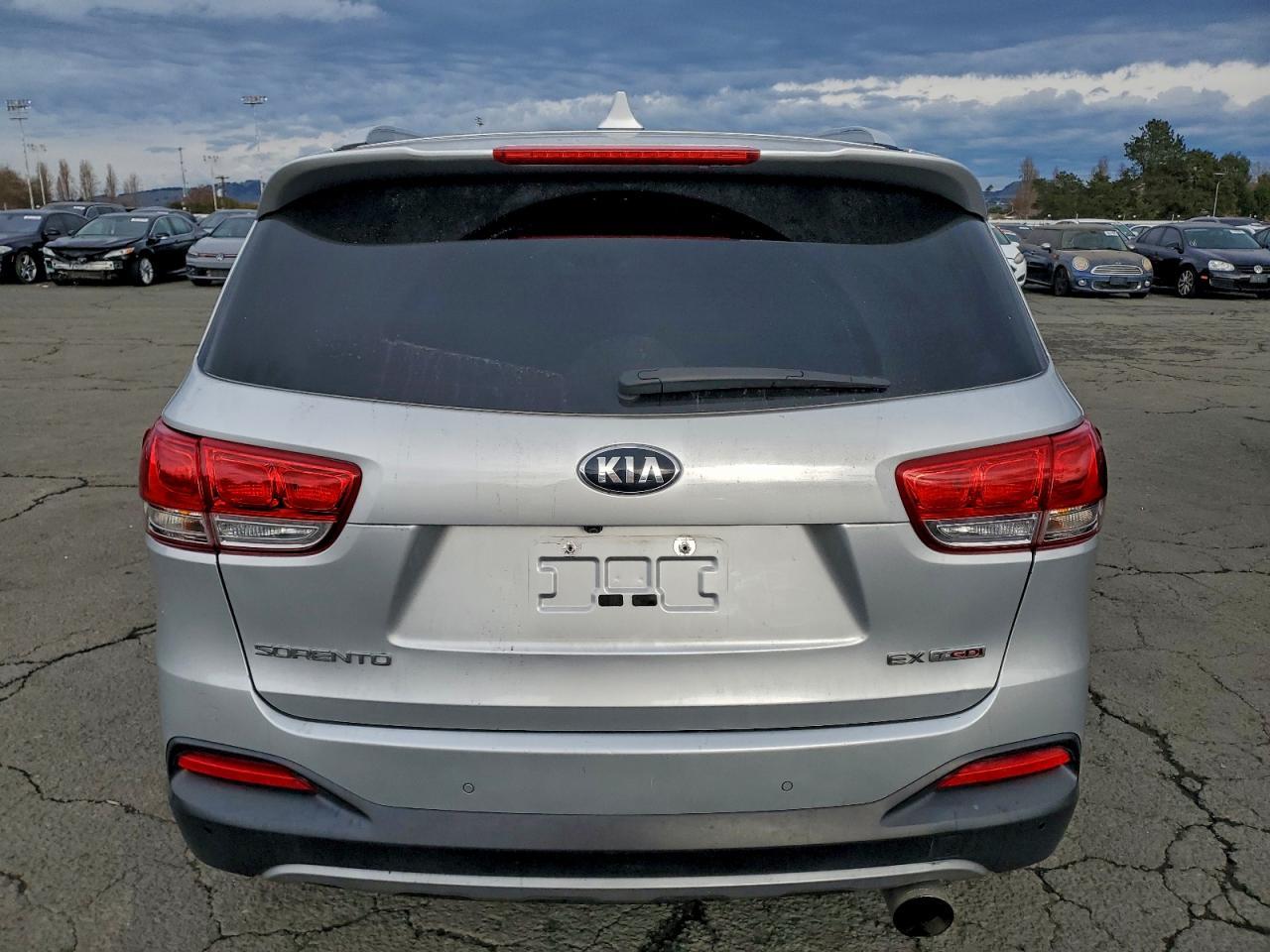 2017 KIA SORENTO