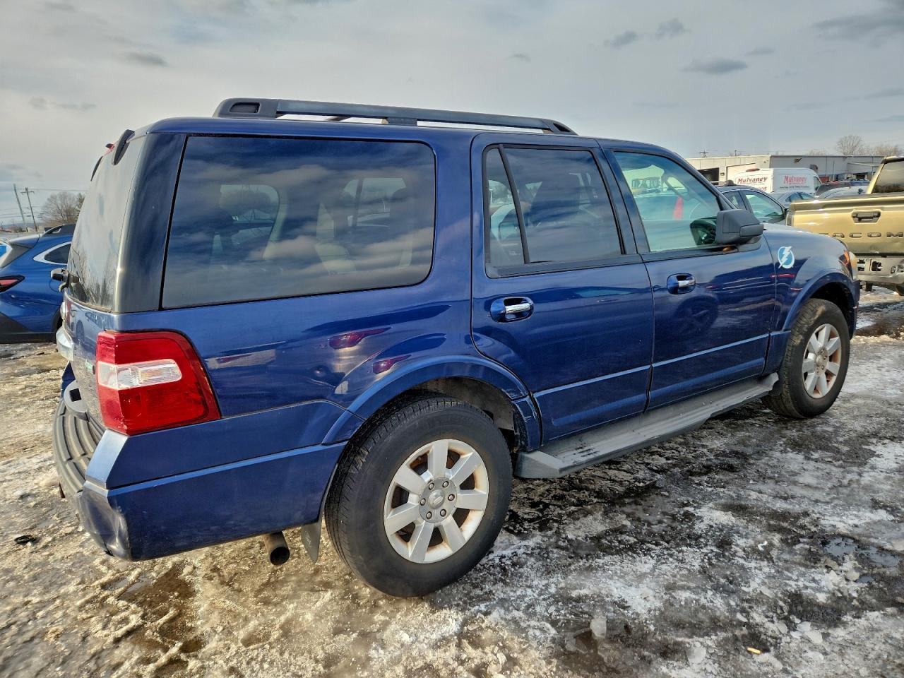 2010 FORD Expedition