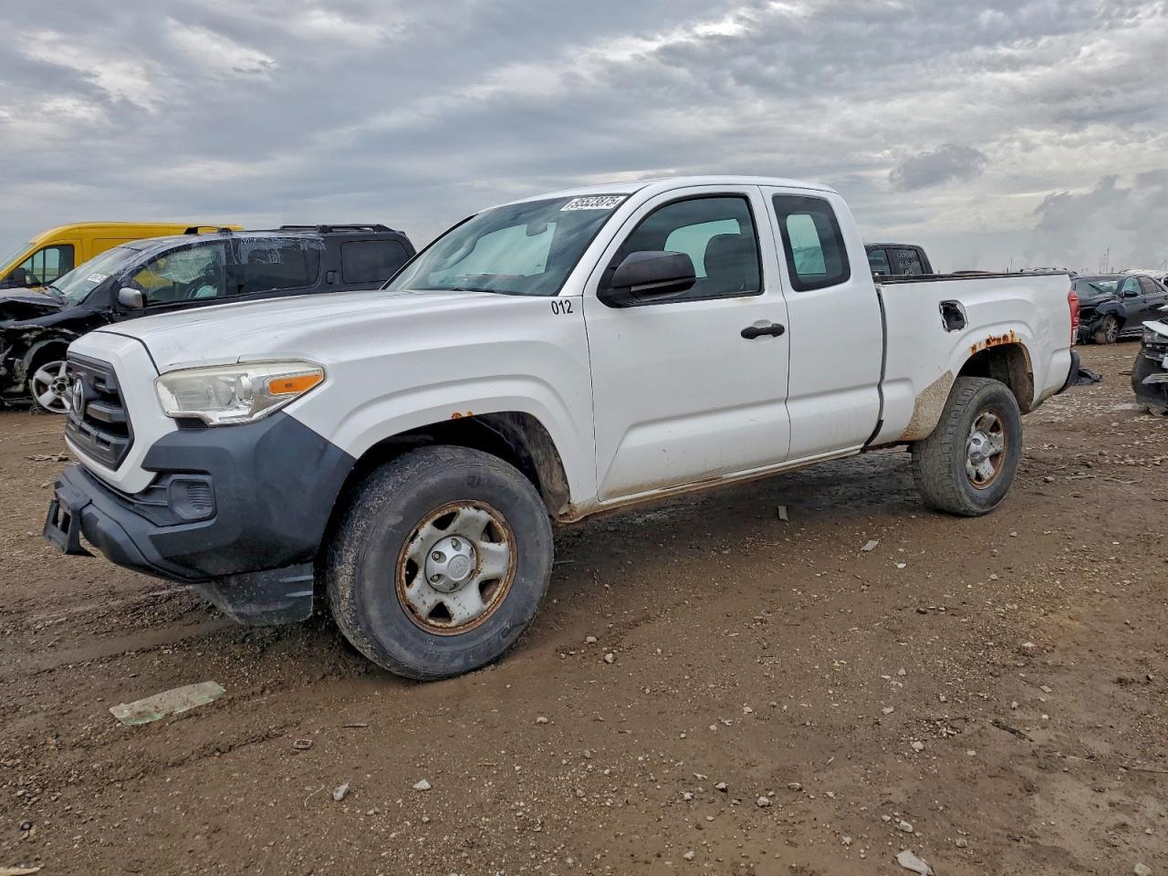 2016 TOYOTA TACOMA