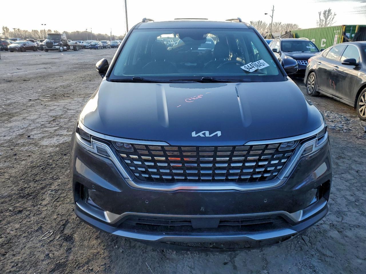2024 KIA Carnival
