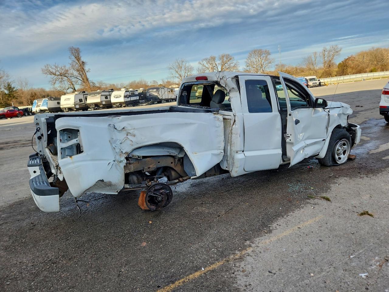 2011 DODGE Dakota