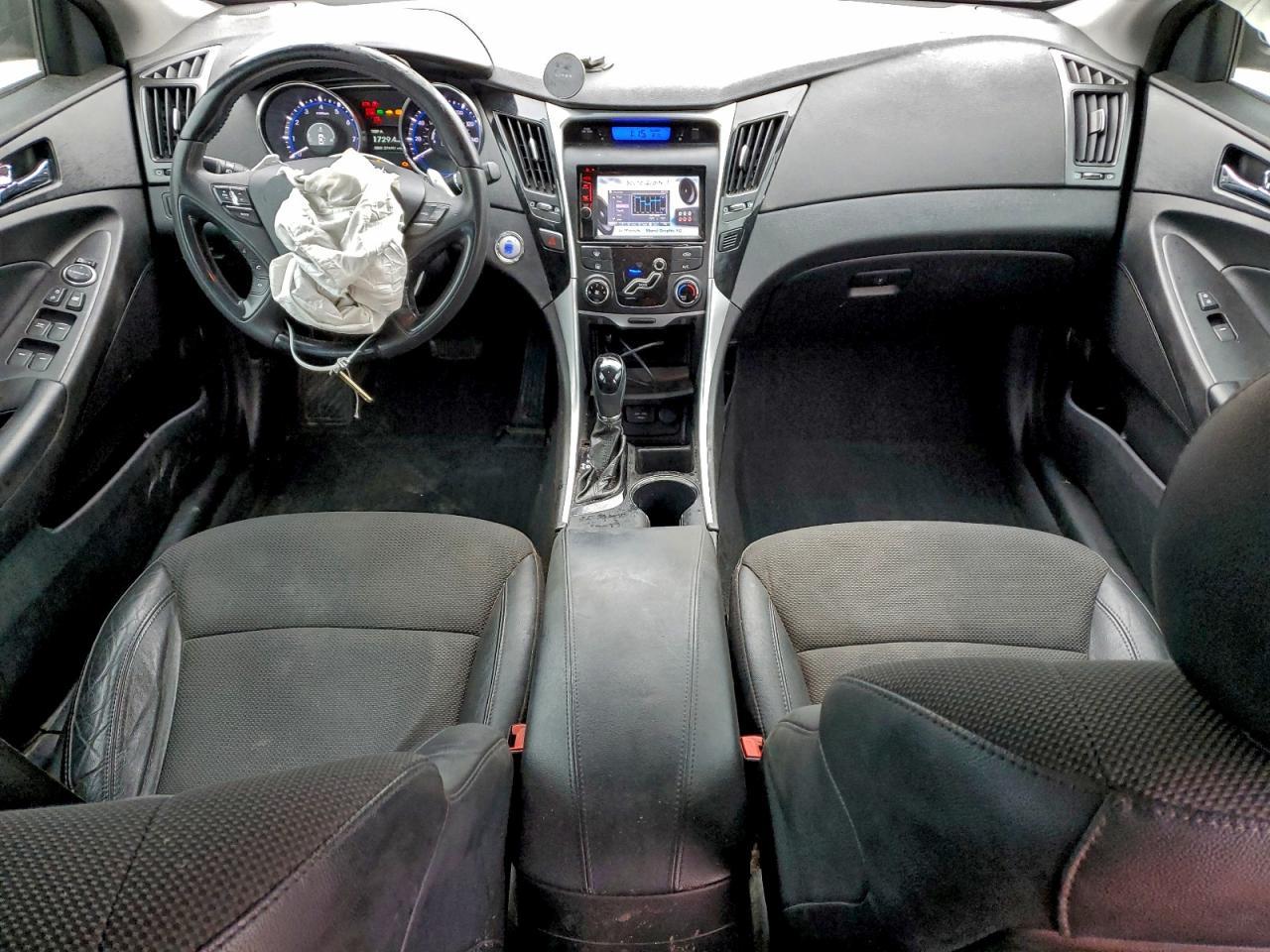 2013 HYUNDAI SONATA
