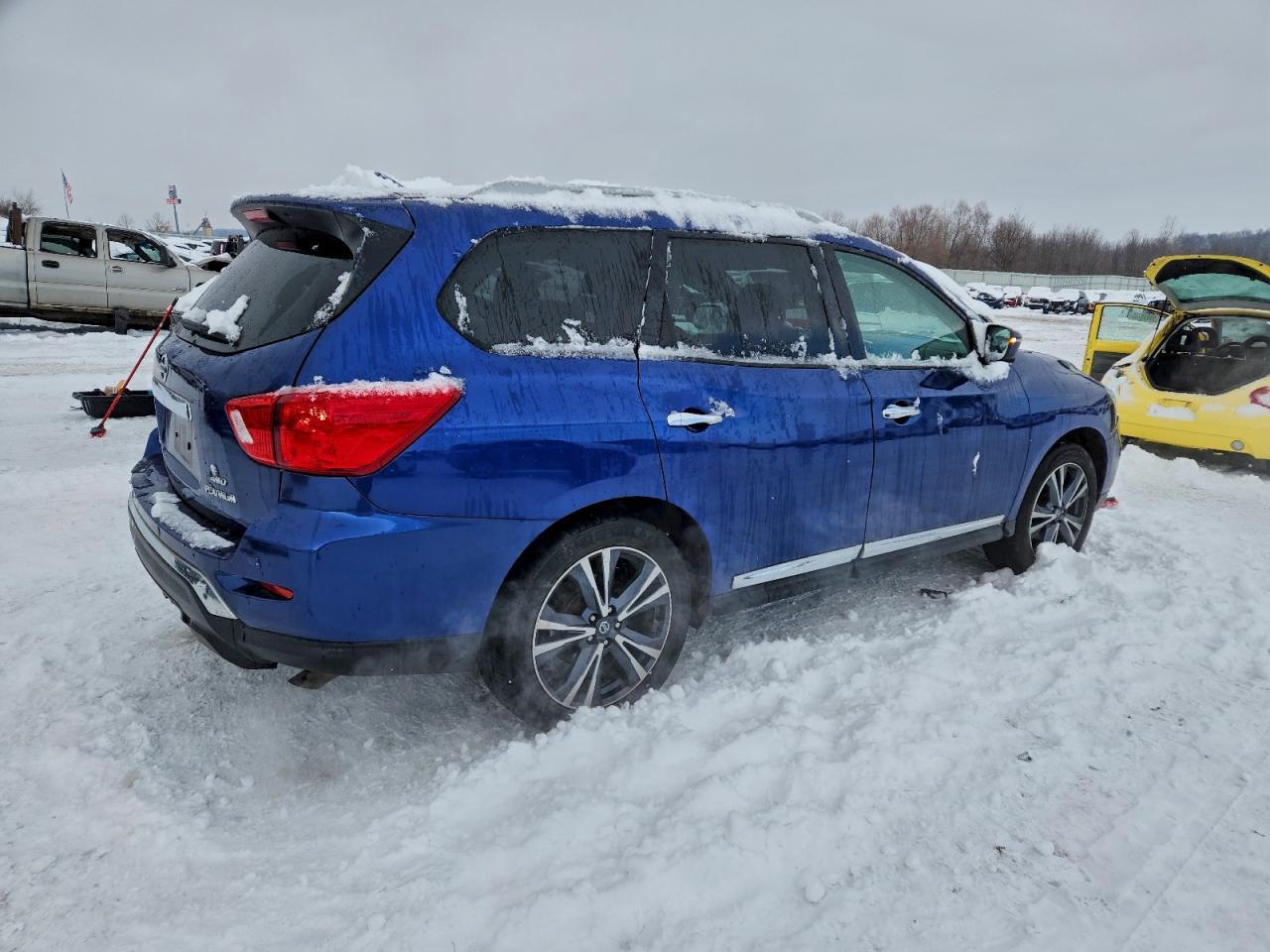 2020 NISSAN PATHFINDER
