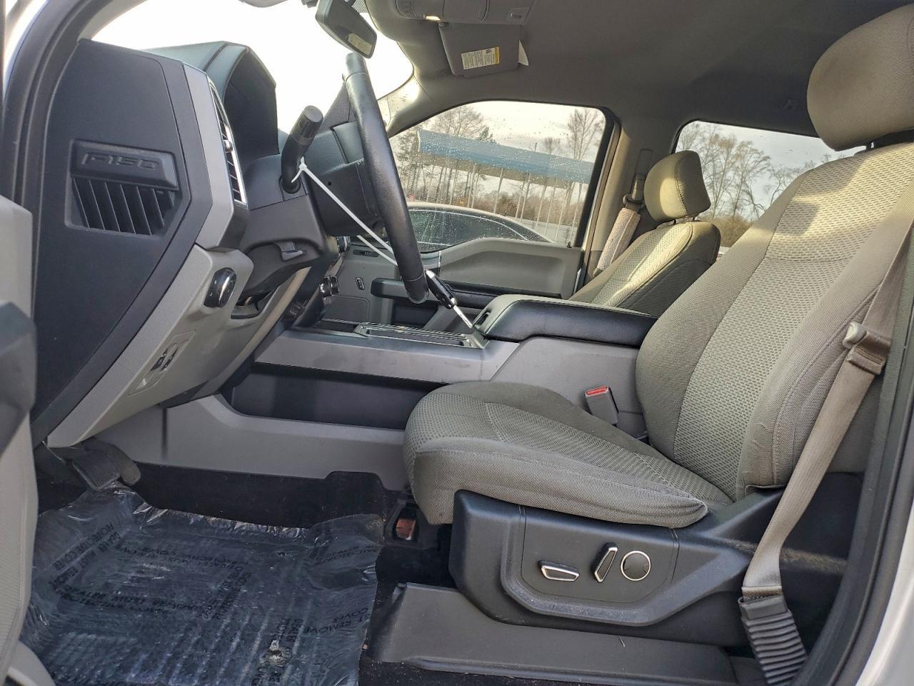 2017 FORD F-150