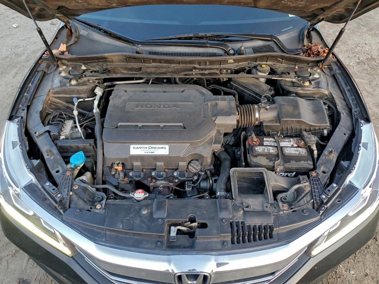 2017 HONDA ACCORD