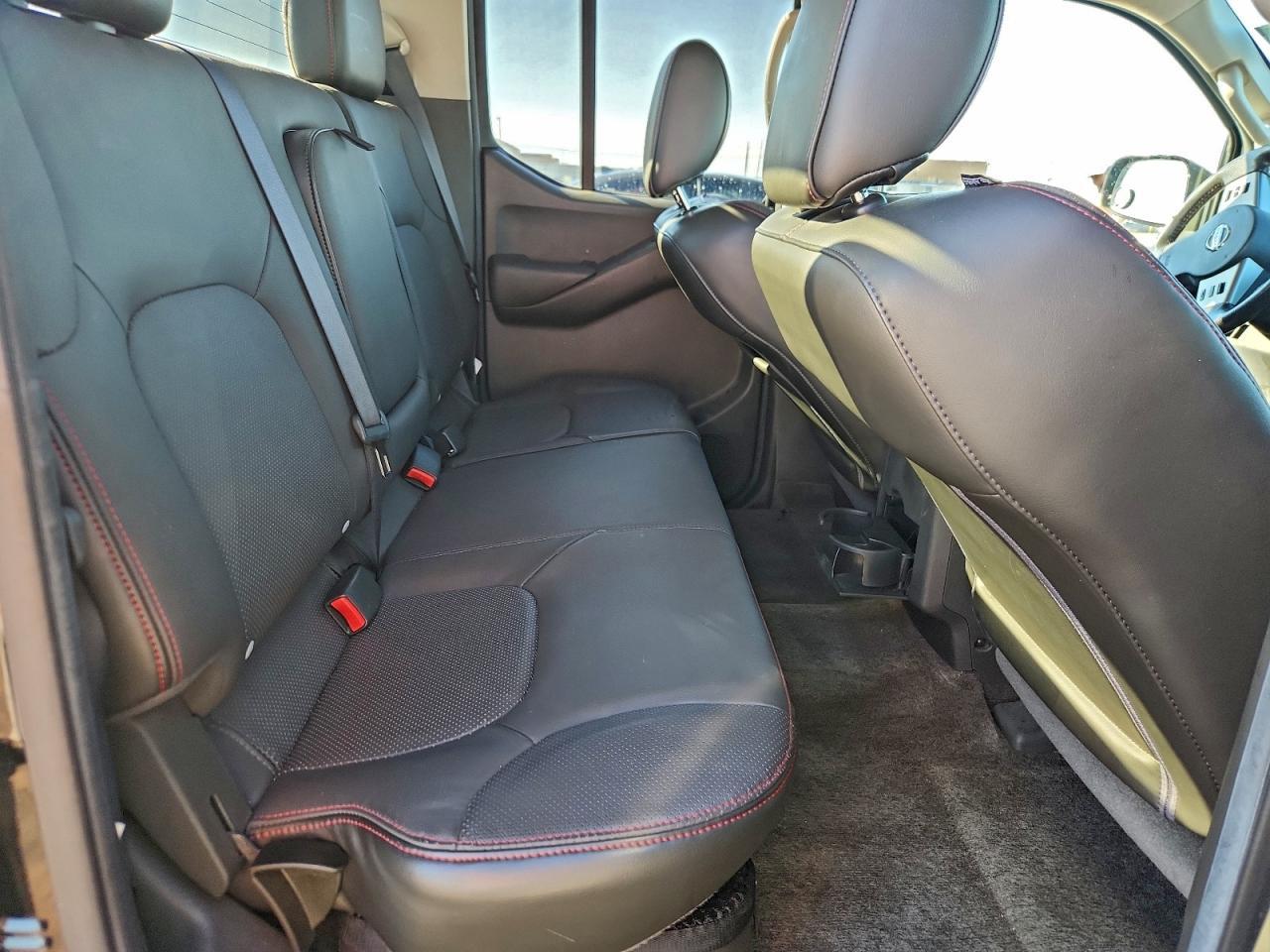 2012 NISSAN Frontier