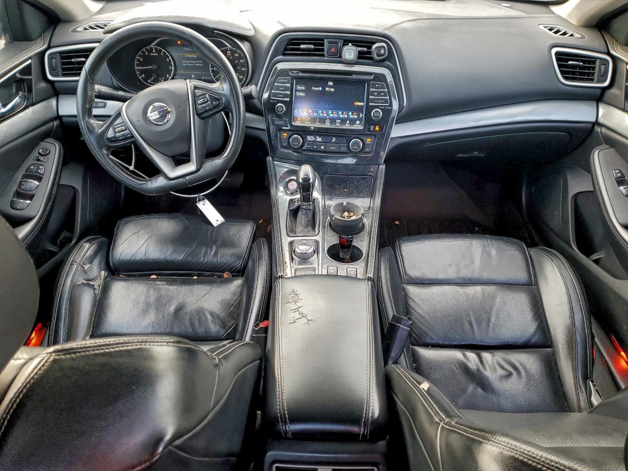 2016 NISSAN Maxima