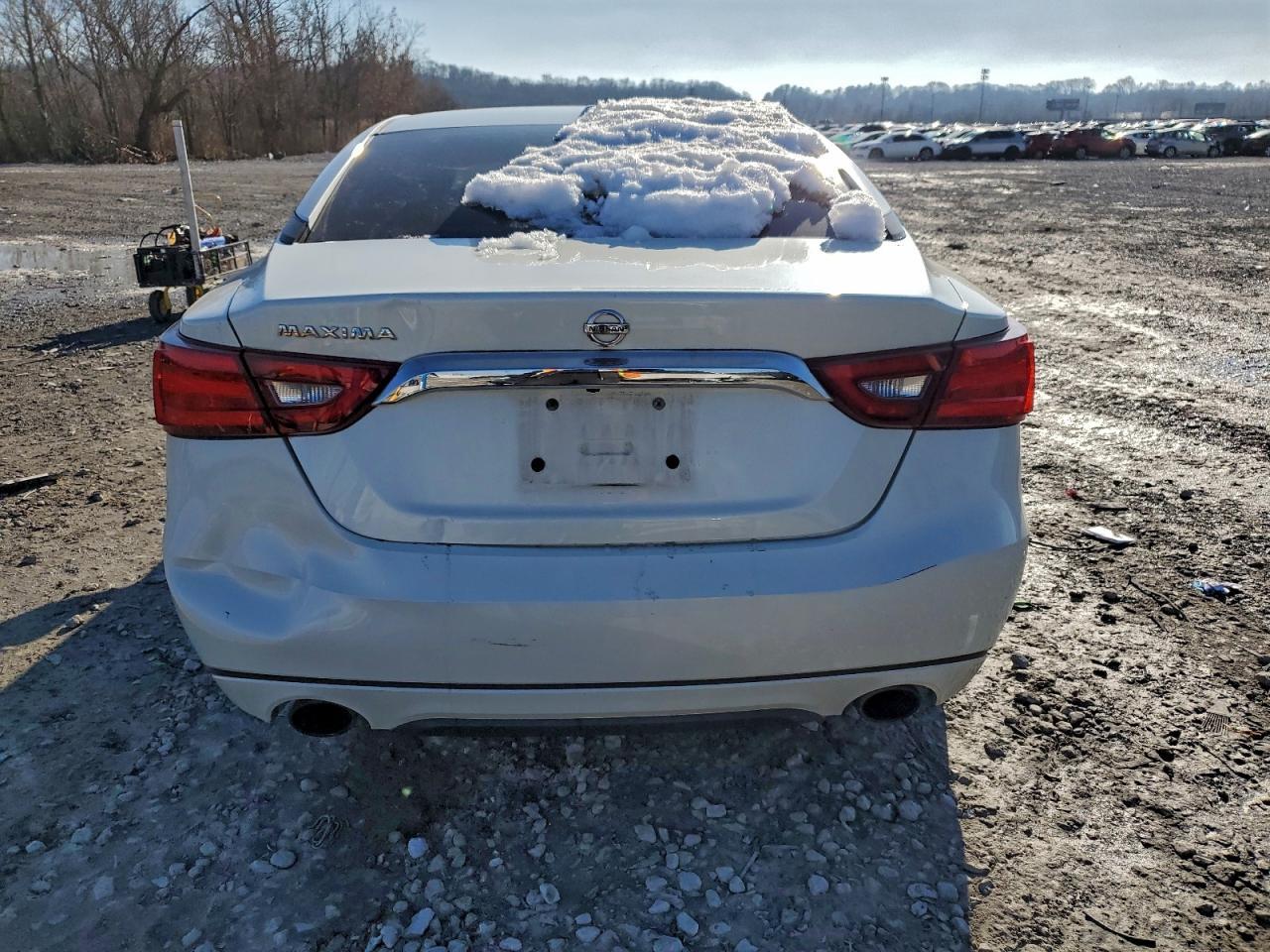2017 NISSAN Maxima