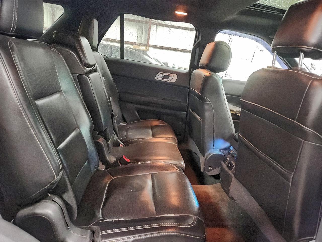 2015 FORD Explorer Sport Trac