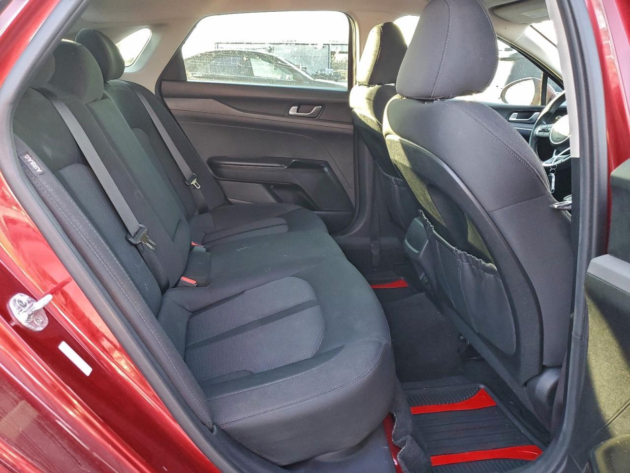 2022 KIA K5