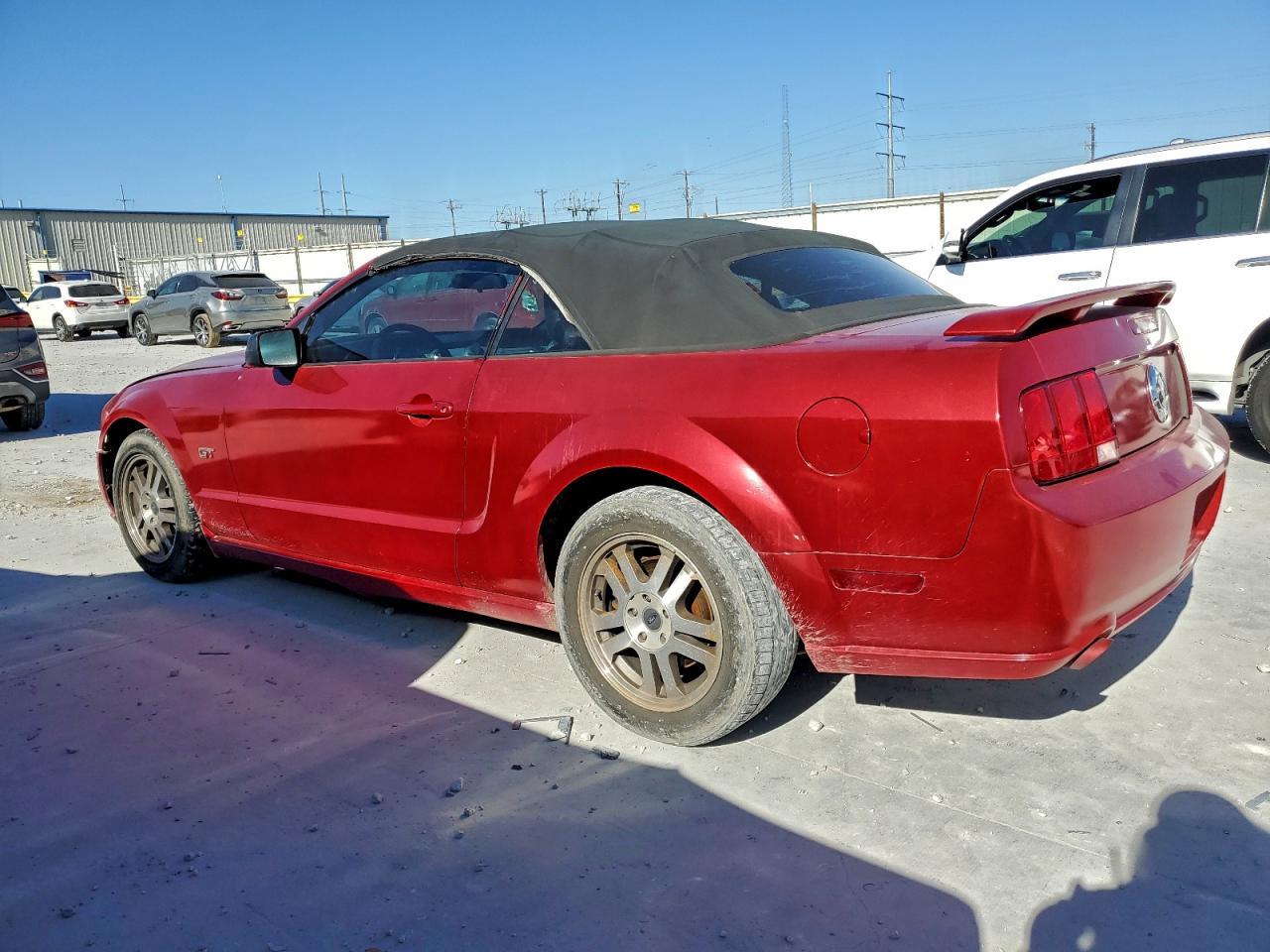 2005 FORD MUSTANG