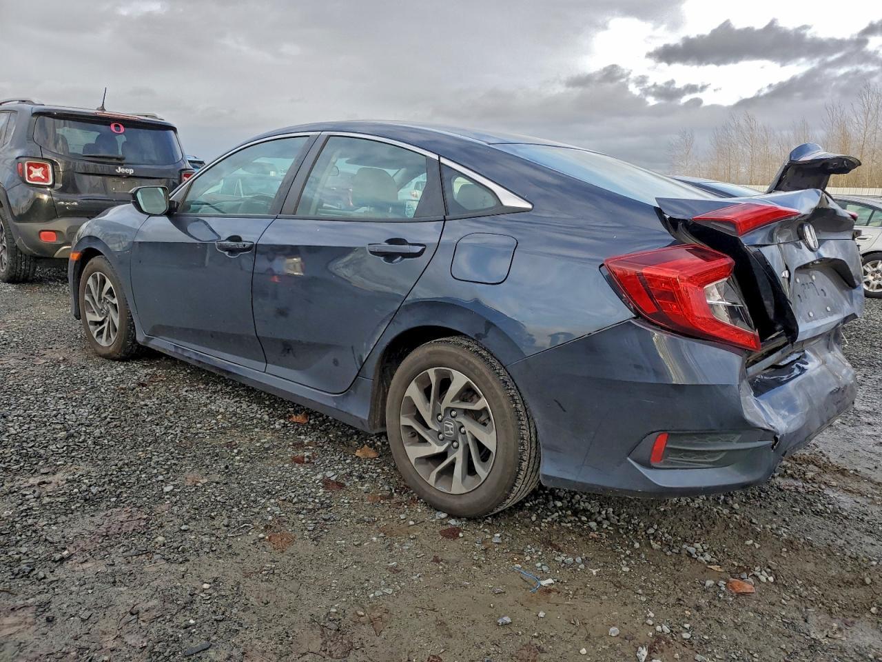 2016 HONDA CIVIC