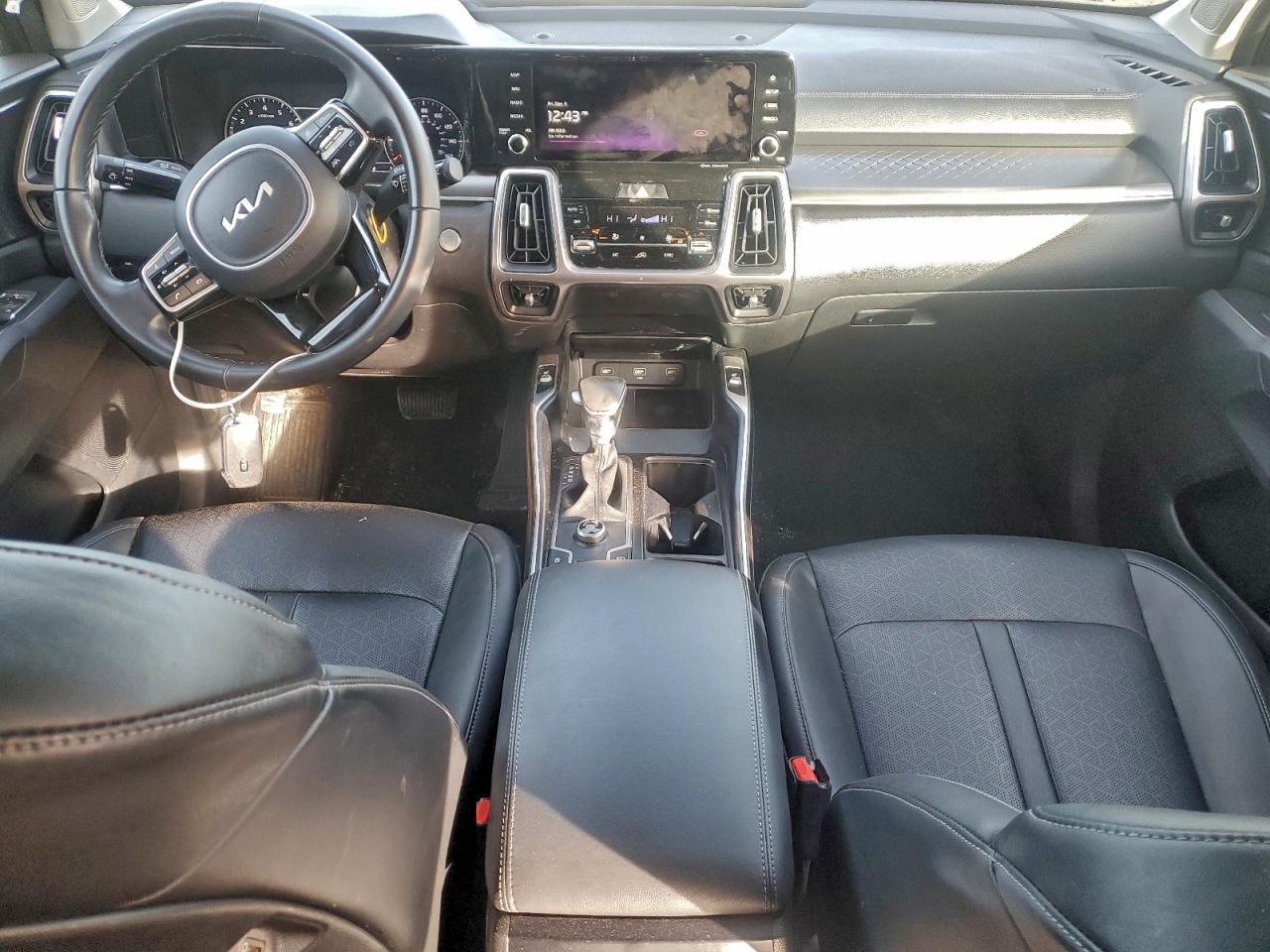2022 KIA SORENTO