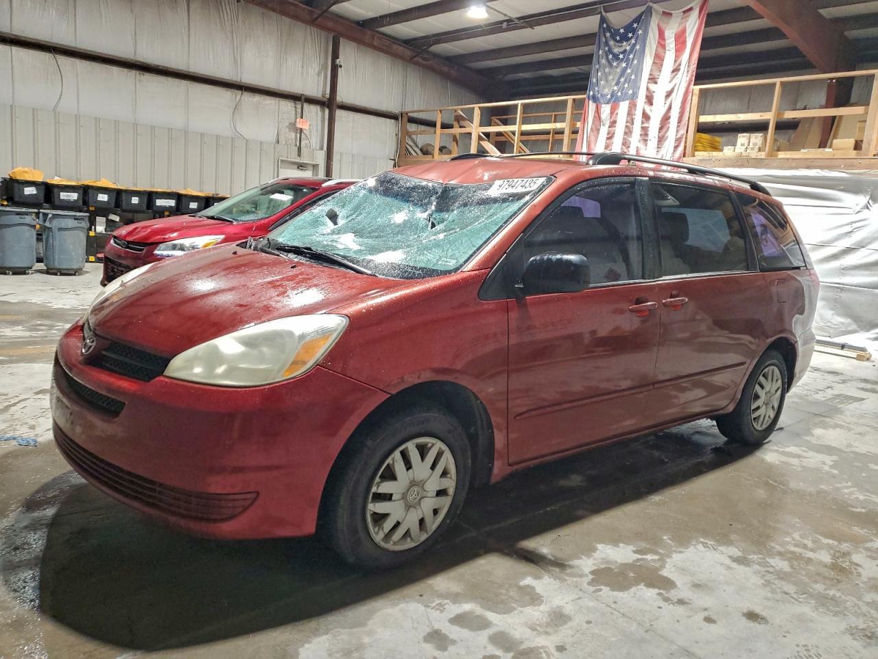 2004 TOYOTA SIENNA