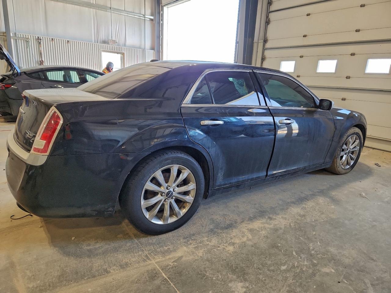 2013 CHRYSLER 300