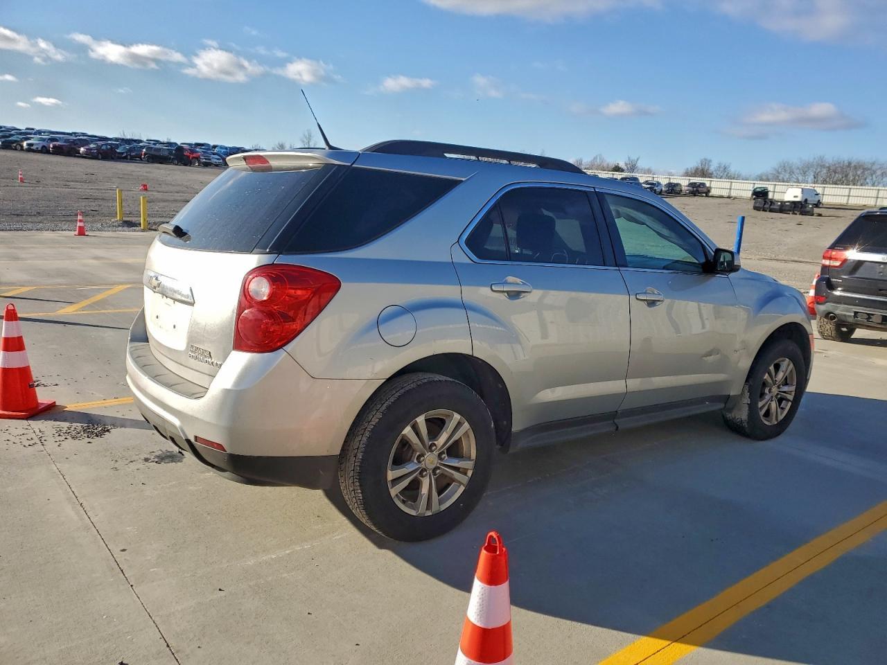 2011 CHEVROLET EQUINOX