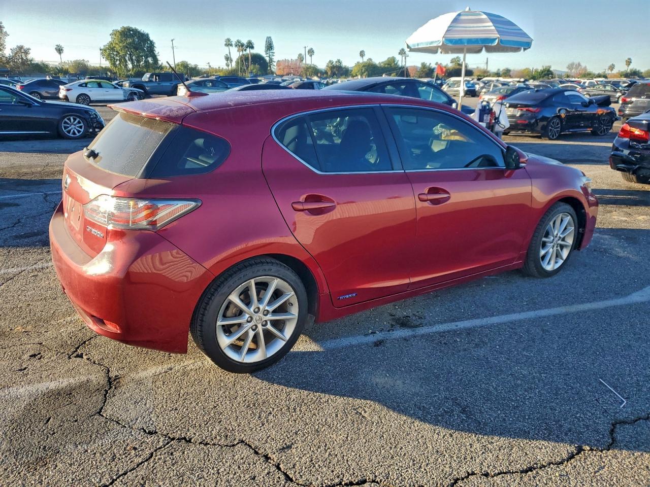 2012 LEXUS CT 200