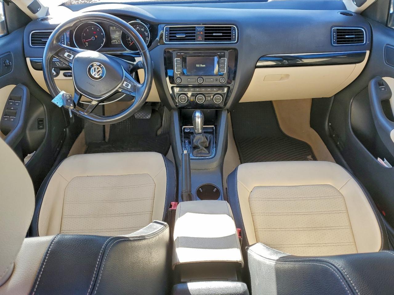 2015 VOLKSWAGEN JETTA