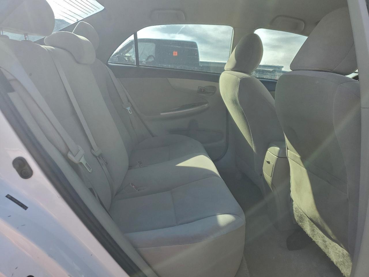 2011 TOYOTA COROLLA