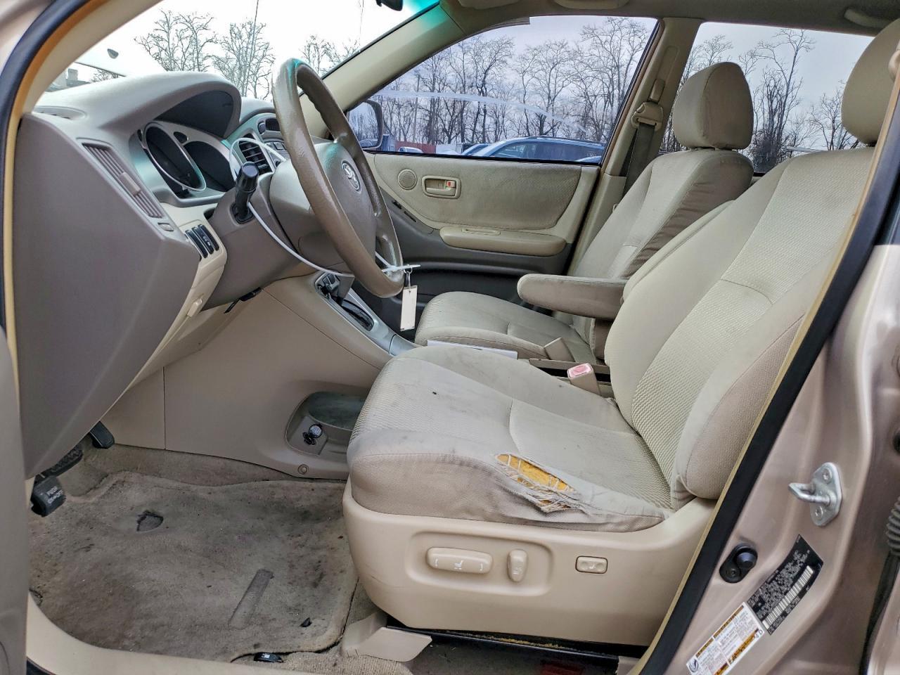 2005 TOYOTA HIGHLANDER