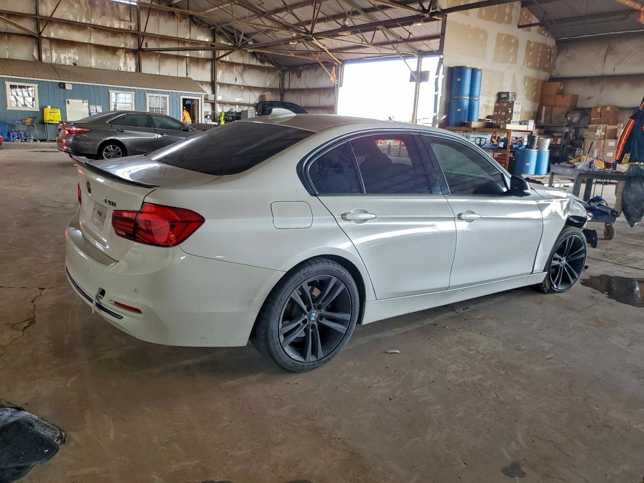 2016 BMW 3 SERIES