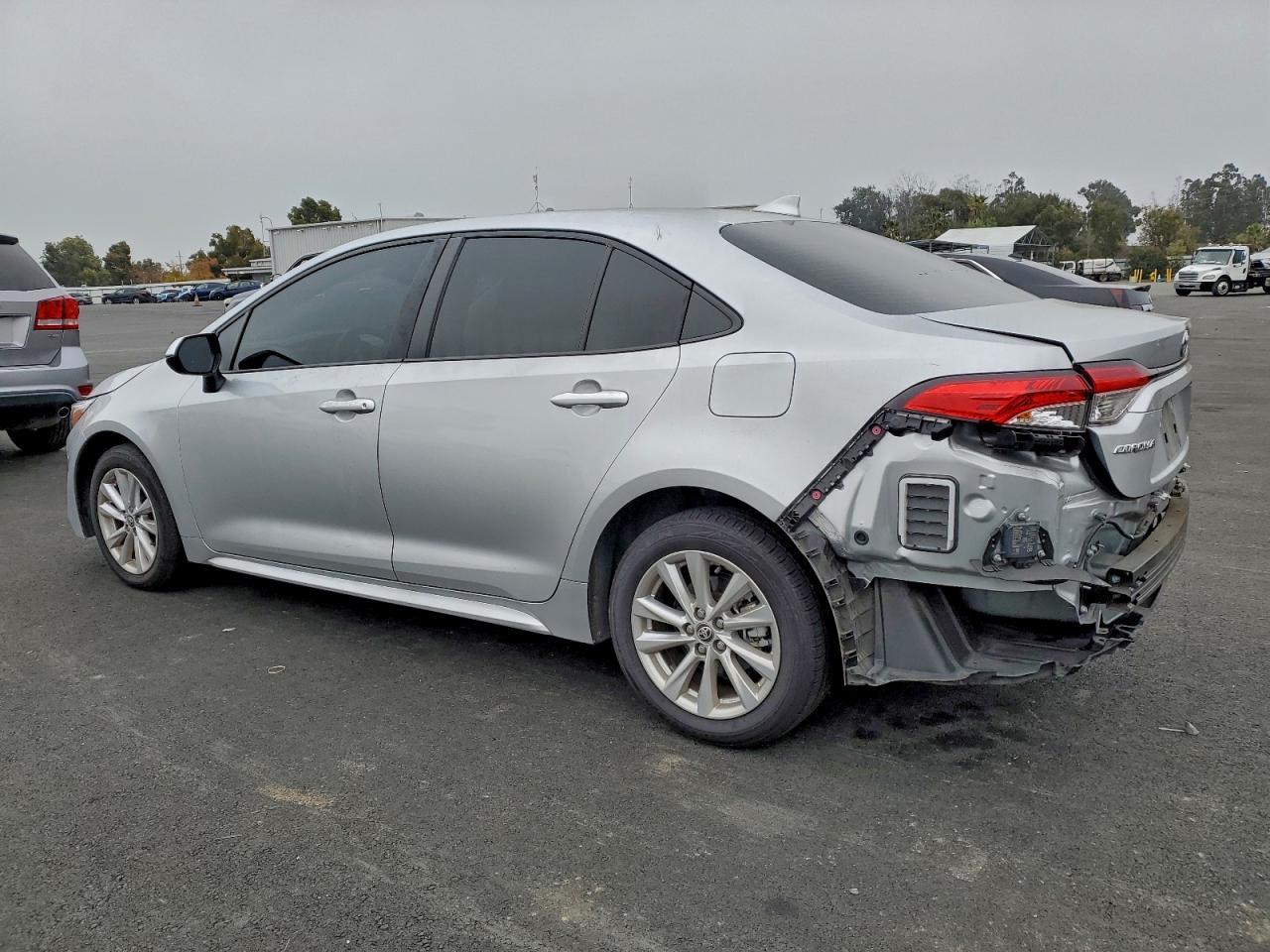 2024 TOYOTA COROLLA