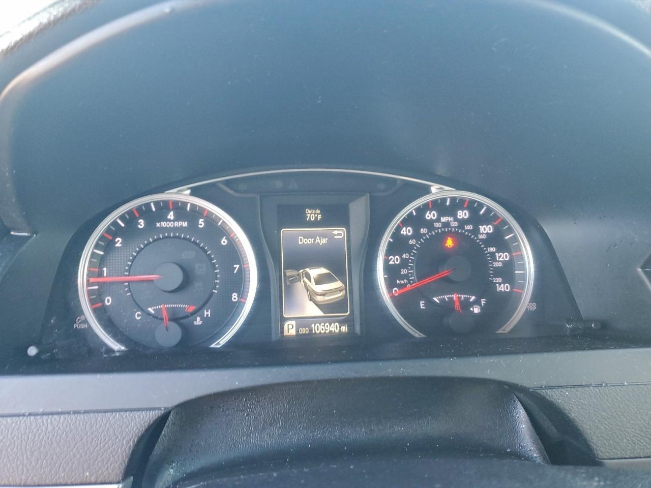 2016 TOYOTA CAMRY