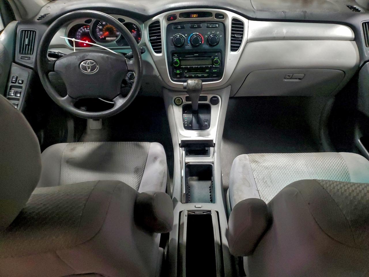 2006 TOYOTA HIGHLANDER