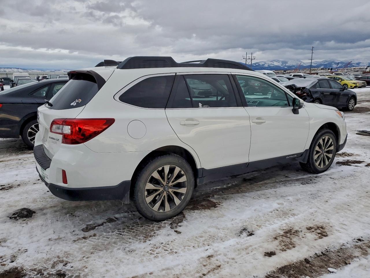 2017 SUBARU Outback