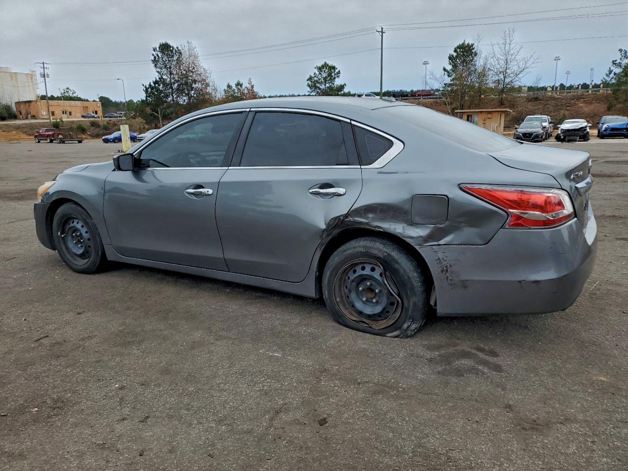 2015 NISSAN ALTIMA