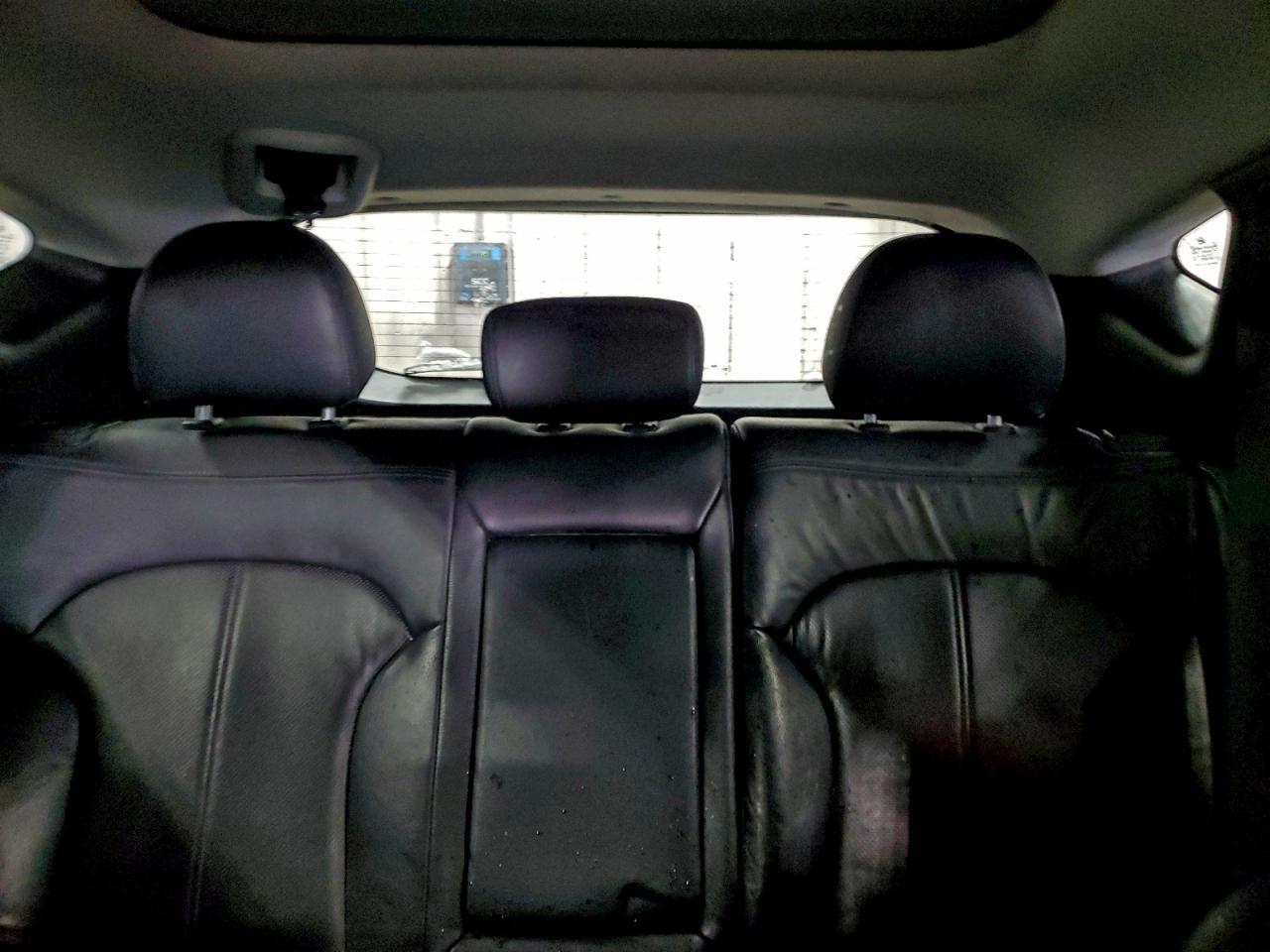 2010 HYUNDAI TUCSON