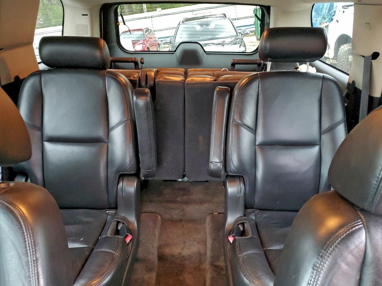 2009 CADILLAC ESCALADE