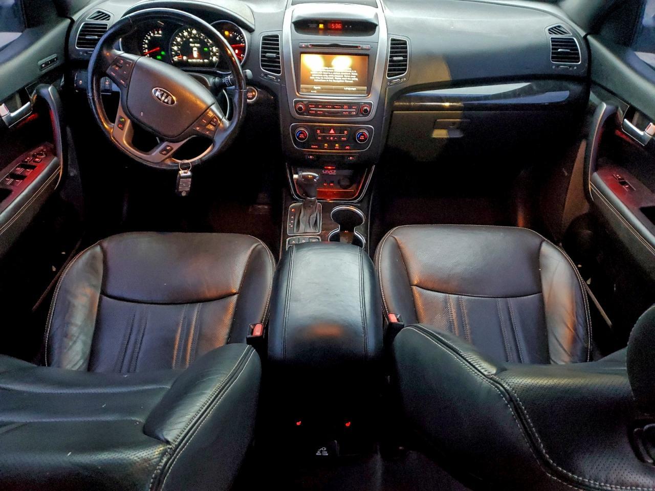 2014 KIA SORENTO