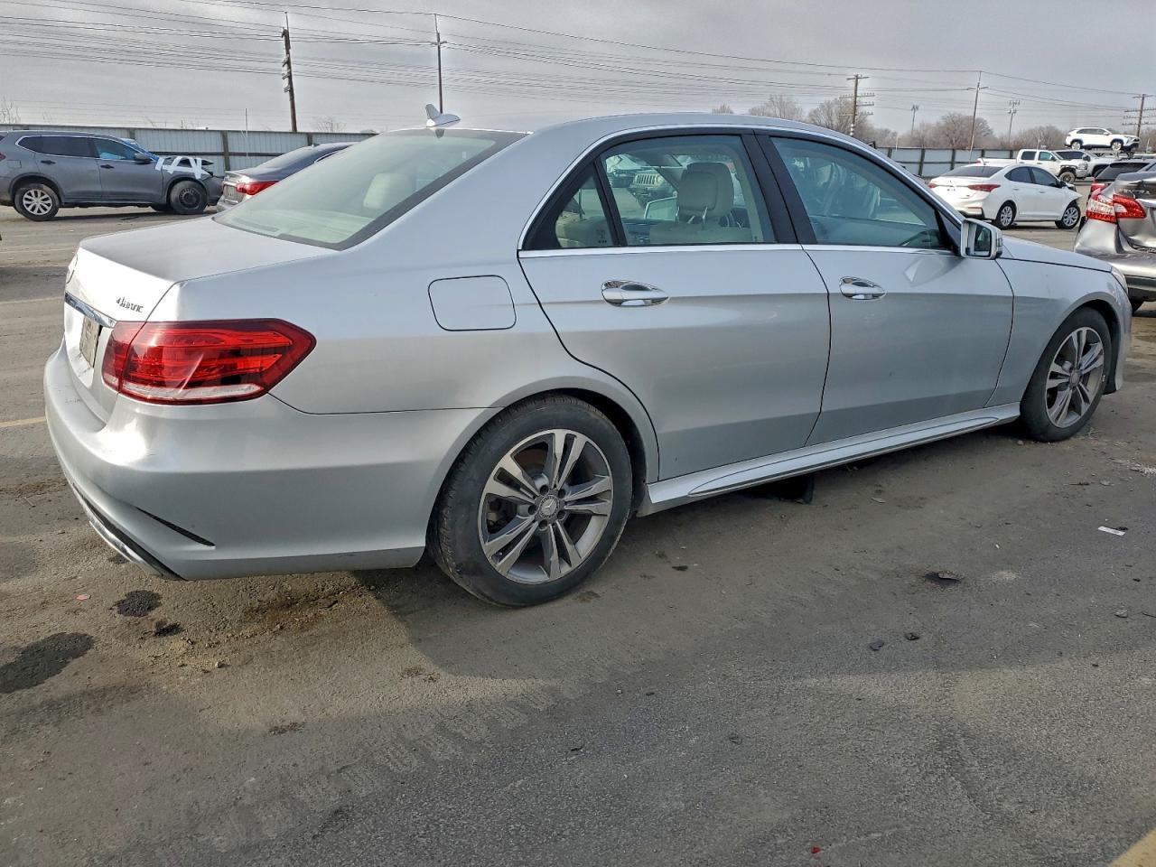 2015 MERCEDES-BENZ E-Class