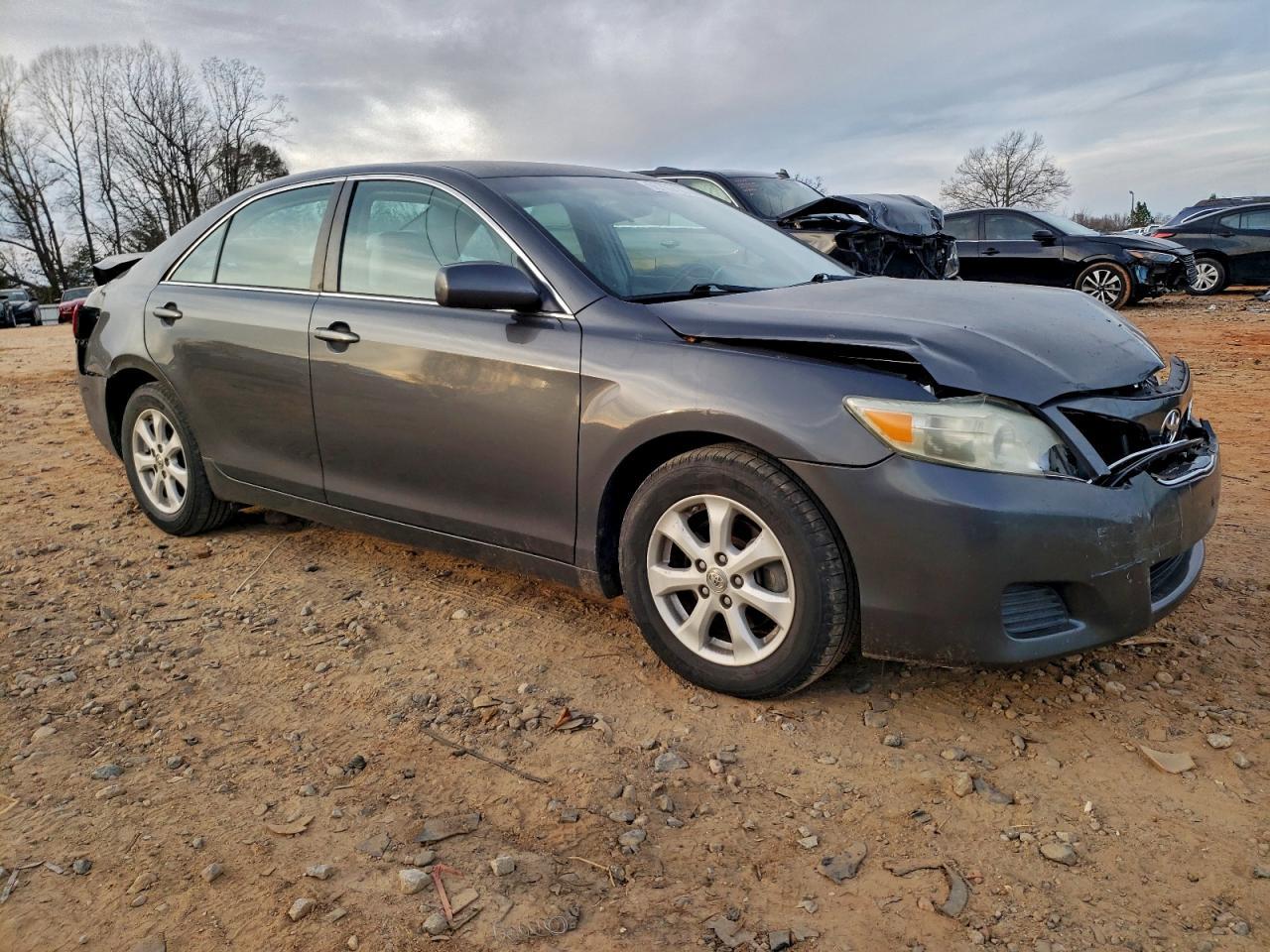 2010 TOYOTA CAMRY