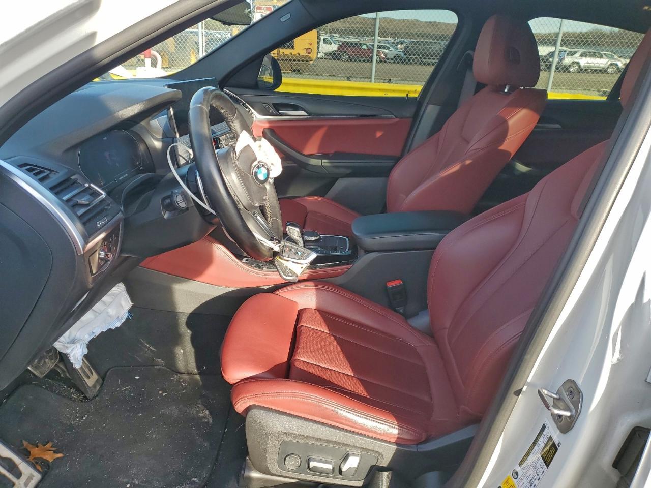 2023 BMW X4