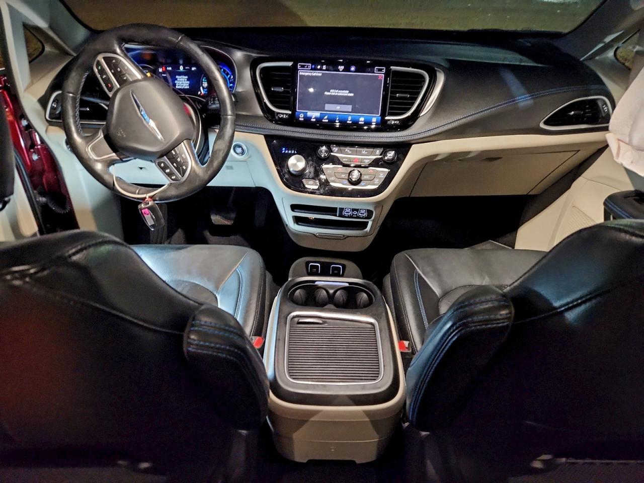 2021 CHRYSLER Pacifica