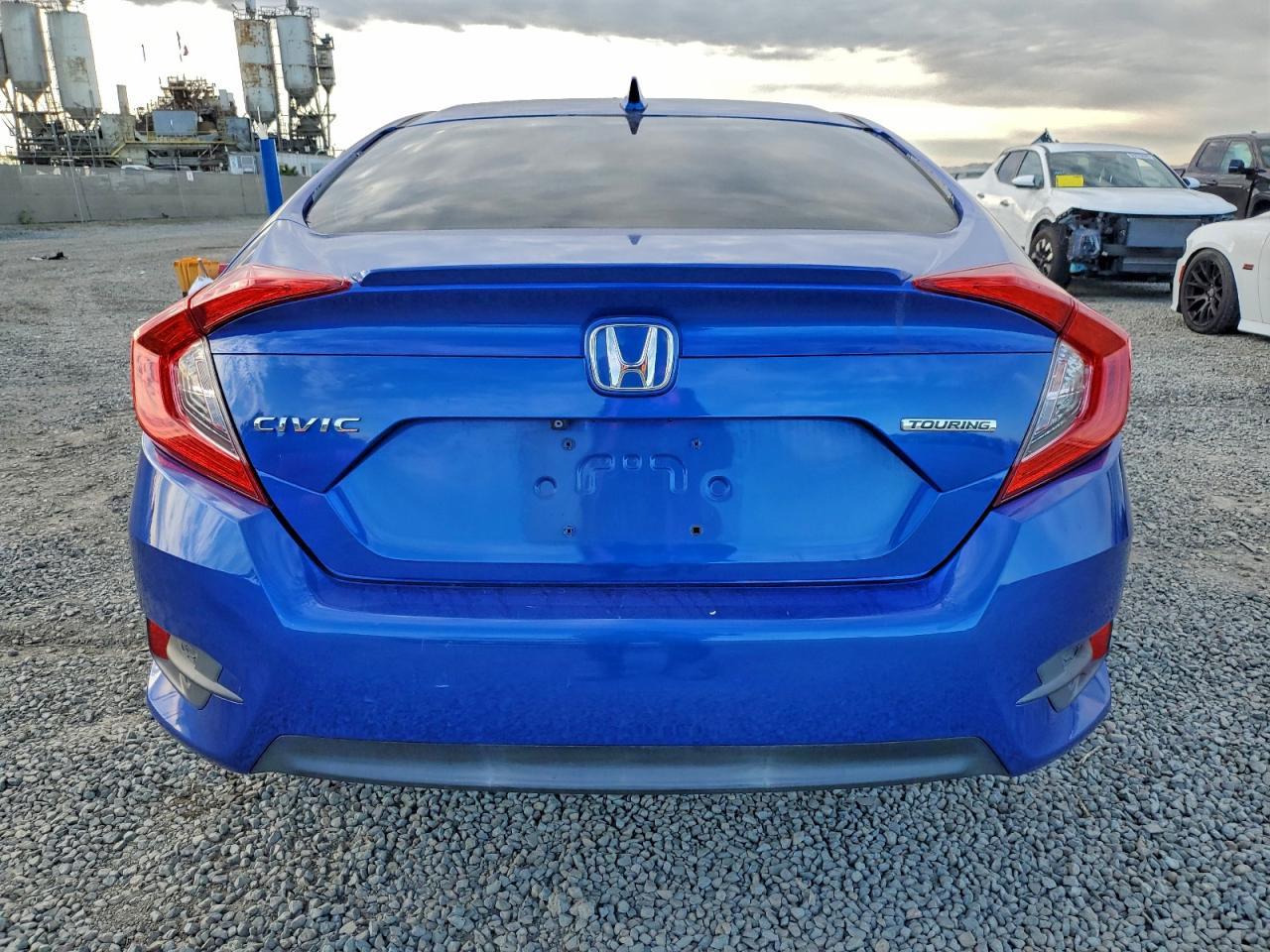 2016 HONDA CIVIC