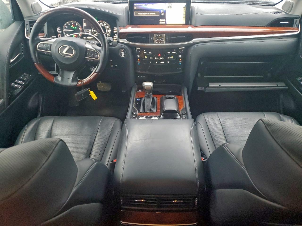2019 LEXUS LX 570