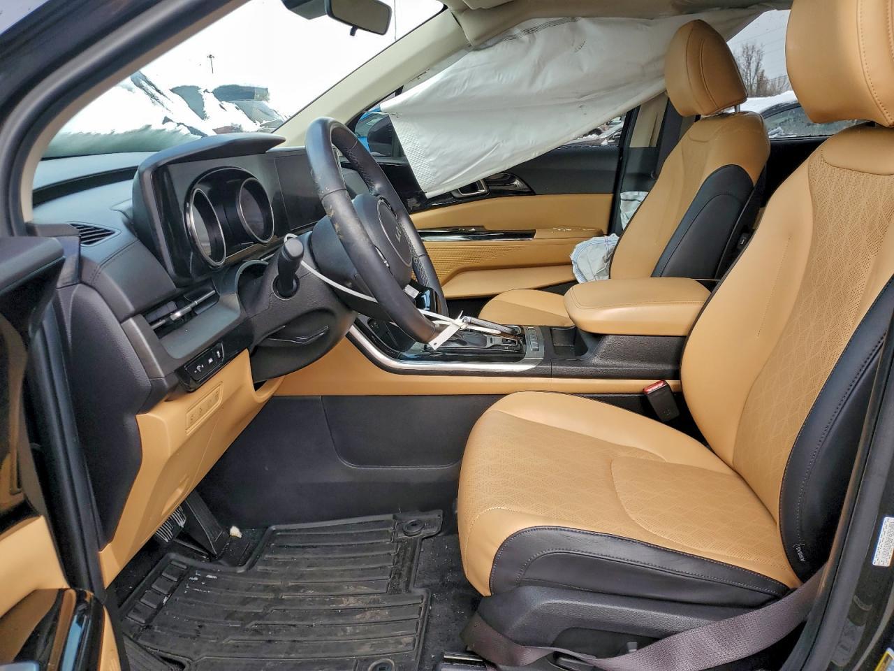 2023 KIA Carnival