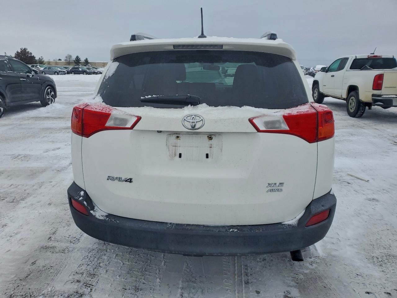 2015 TOYOTA RAV4