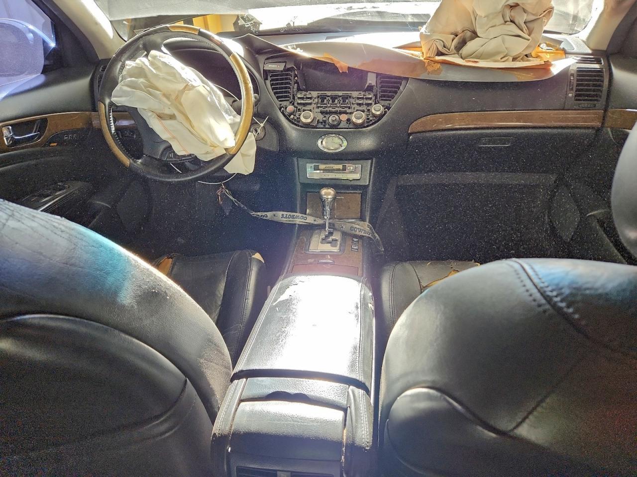 2002 INFINITI Q45