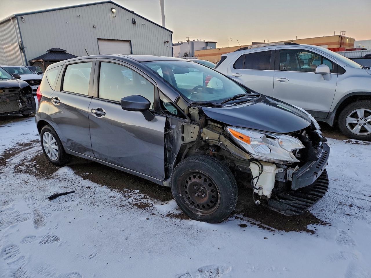 2016 NISSAN Versa Note