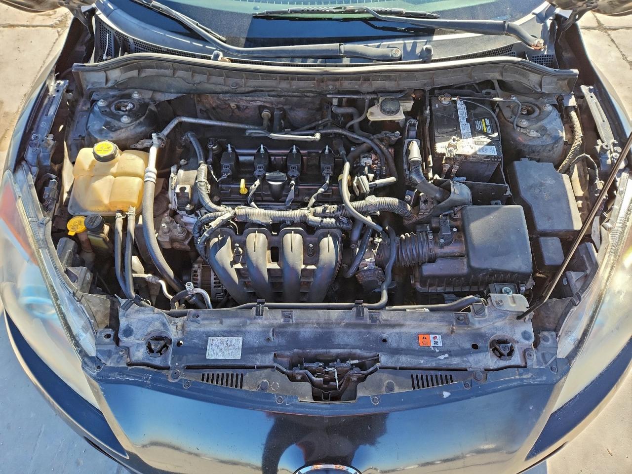 2013 MAZDA 3