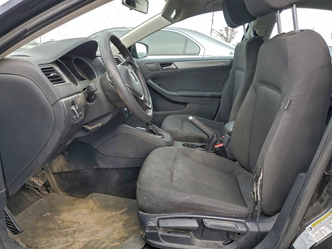 2016 VOLKSWAGEN JETTA